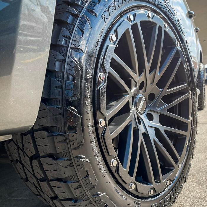Images Ozzy Tyres Fyshwick | Tyres Canberra | Wheels & Tyres ACT | 4x4 Centre