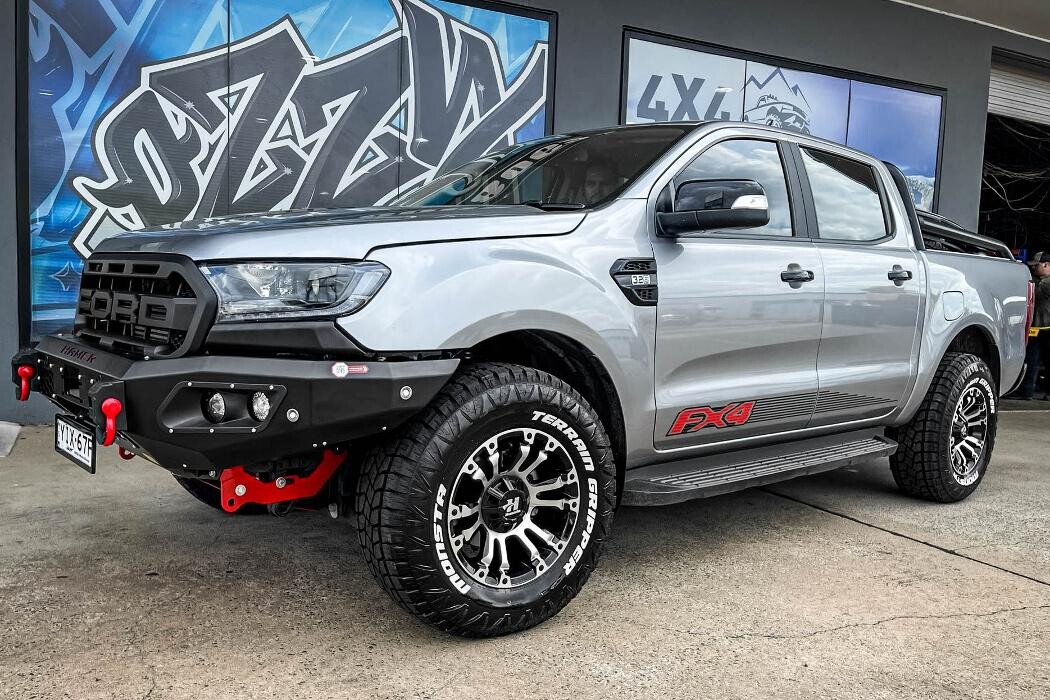 Images Ozzy Tyres Fyshwick | Tyres Canberra | Wheels & Tyres ACT | 4x4 Centre