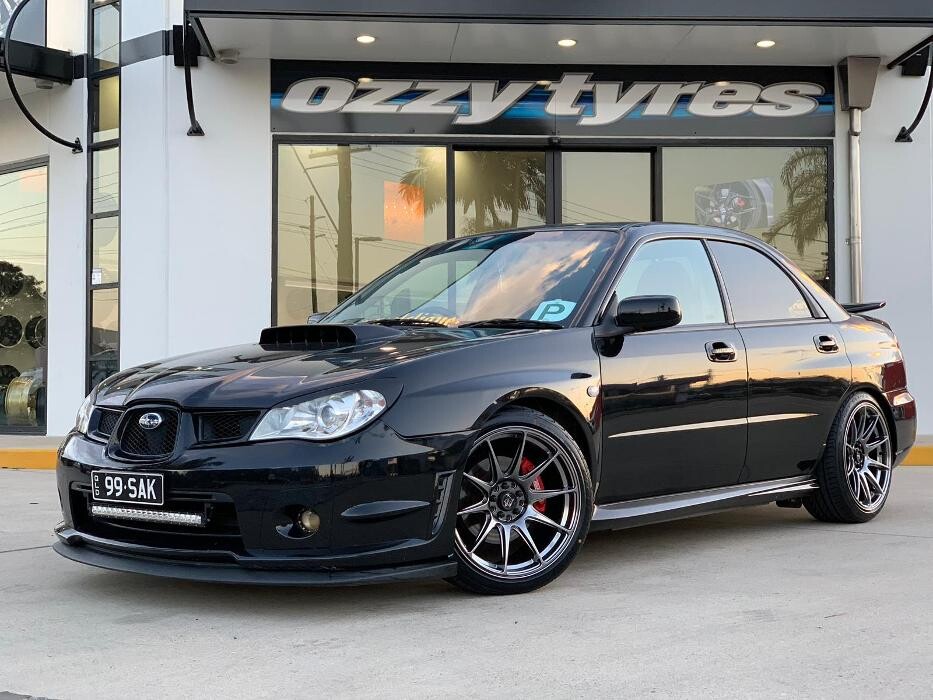 Images Ozzy Tyres Fyshwick | Tyres Canberra | Wheels & Tyres ACT | 4x4 Centre