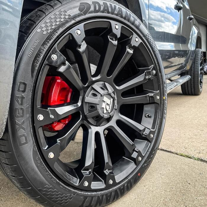 Images Ozzy Tyres Fyshwick | Tyres Canberra | Wheels & Tyres ACT | 4x4 Centre