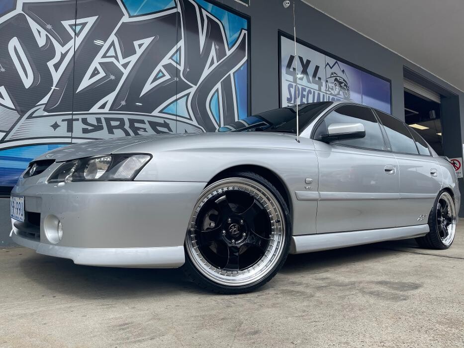 Images Ozzy Tyres Fyshwick | Tyres Canberra | Wheels & Tyres ACT | 4x4 Centre