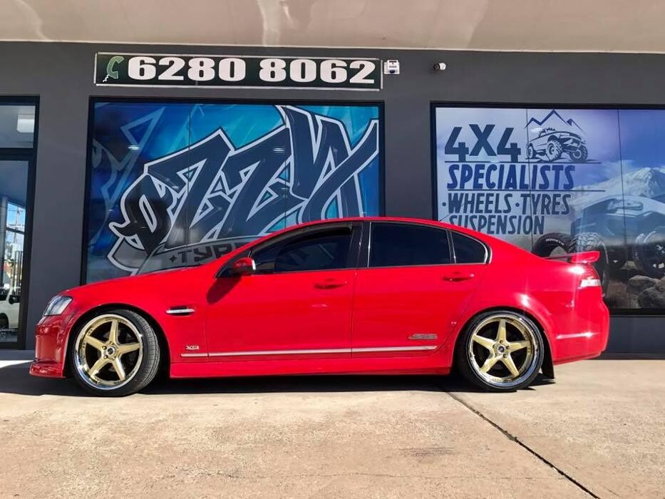 Images Ozzy Tyres Fyshwick | Tyres Canberra | Wheels & Tyres ACT | 4x4 Centre