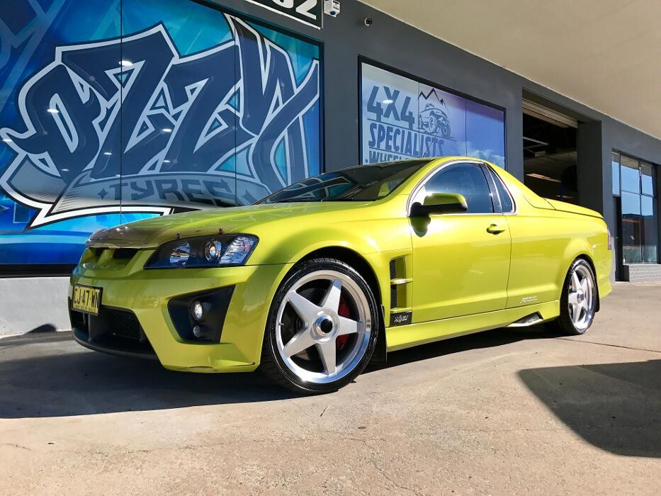 Images Ozzy Tyres Fyshwick | Tyres Canberra | Wheels & Tyres ACT | 4x4 Centre
