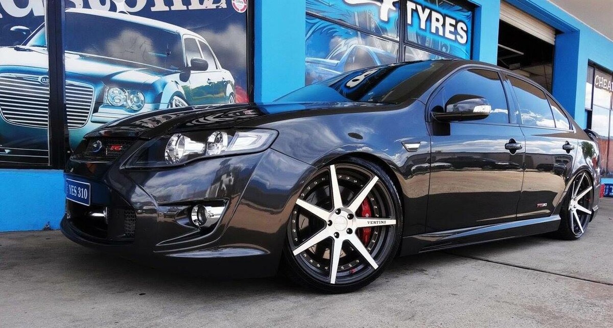 Images Ozzy Tyres Fyshwick | Tyres Canberra | Wheels & Tyres ACT | 4x4 Centre