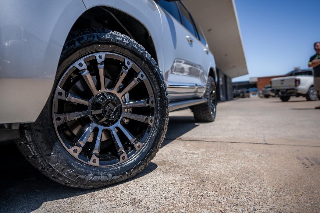 Images Ozzy Tyres Fyshwick | Tyres Canberra | Wheels & Tyres ACT | 4x4 Centre