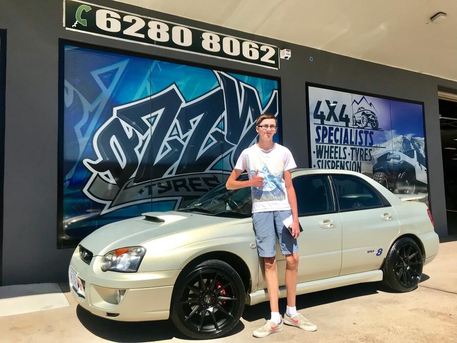 Images Ozzy Tyres Fyshwick | Tyres Canberra | Wheels & Tyres ACT | 4x4 Centre