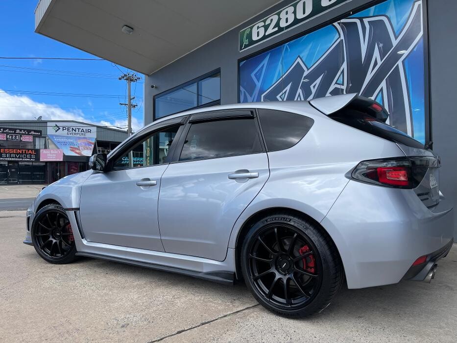 Images Ozzy Tyres Fyshwick | Tyres Canberra | Wheels & Tyres ACT | 4x4 Centre