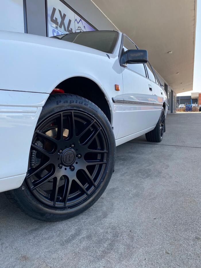 Images Ozzy Tyres Fyshwick | Tyres Canberra | Wheels & Tyres ACT | 4x4 Centre
