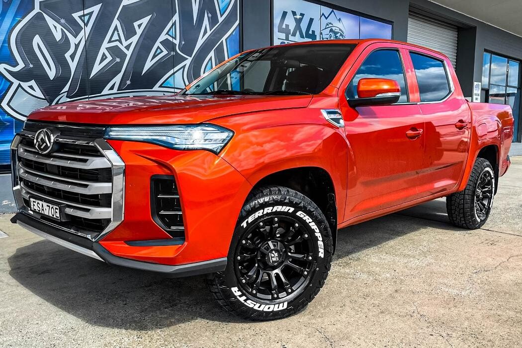 Images Ozzy Tyres Fyshwick | Tyres Canberra | Wheels & Tyres ACT | 4x4 Centre