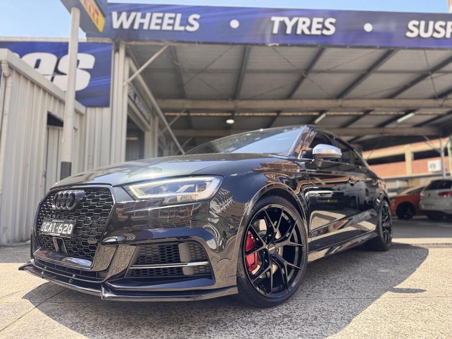 Images Ozzy Tyres Hurstville | Wheels, Tyres, 4X4 Wheels, Suspension ??