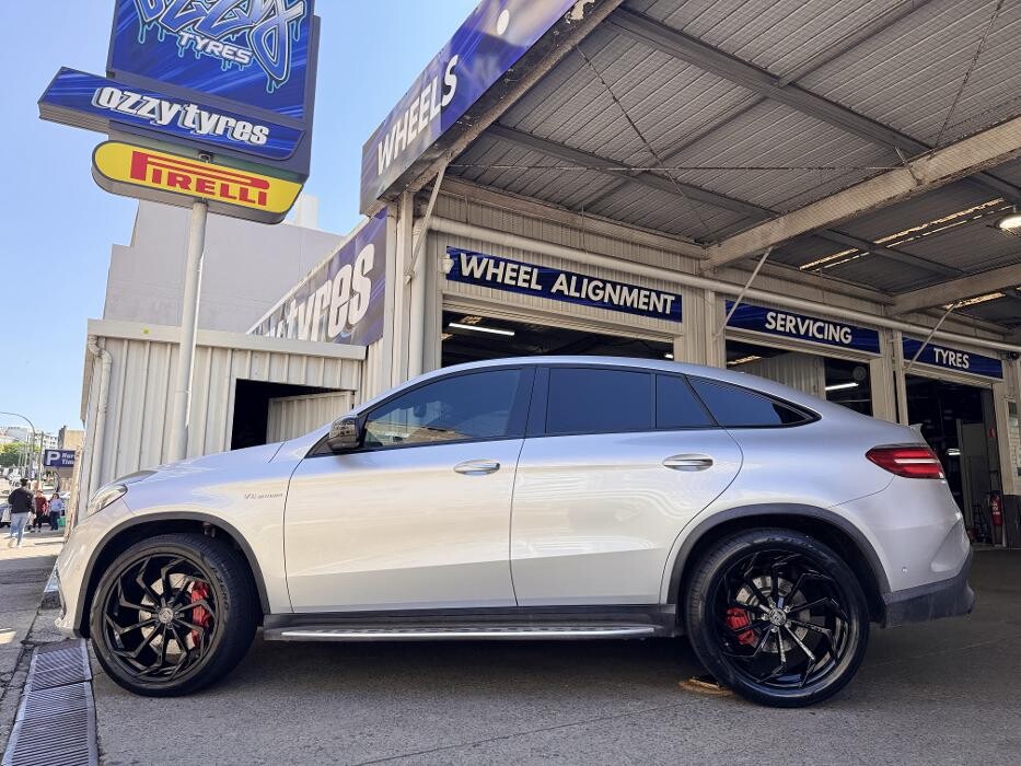 Images Ozzy Tyres Hurstville | Wheels, Tyres, 4X4 Wheels, Suspension ??