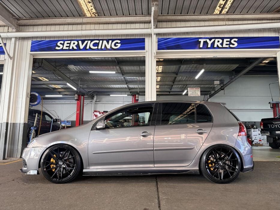 Images Ozzy Tyres Hurstville | Wheels, Tyres, 4X4 Wheels, Suspension ??