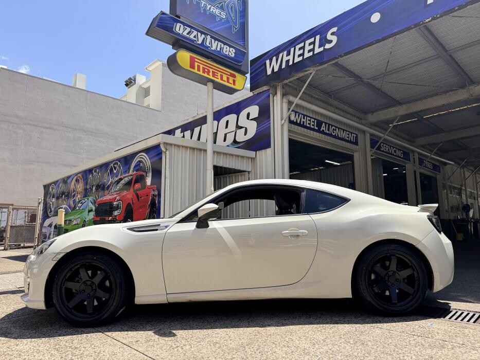 Images Ozzy Tyres Hurstville | Wheels, Tyres, 4X4 Wheels, Suspension ??