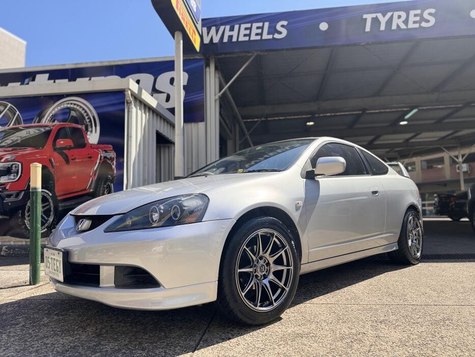 Images Ozzy Tyres Hurstville | Wheels, Tyres, 4X4 Wheels, Suspension ??
