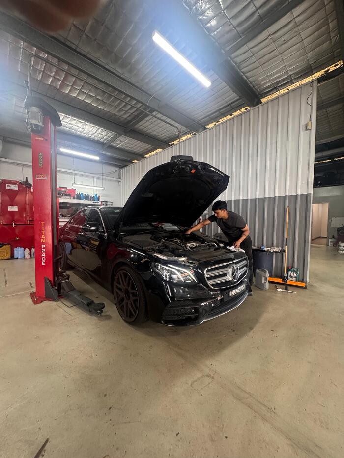 Images Ozzy Tyres Hurstville | Wheels, Tyres, 4X4 Wheels, Suspension ??