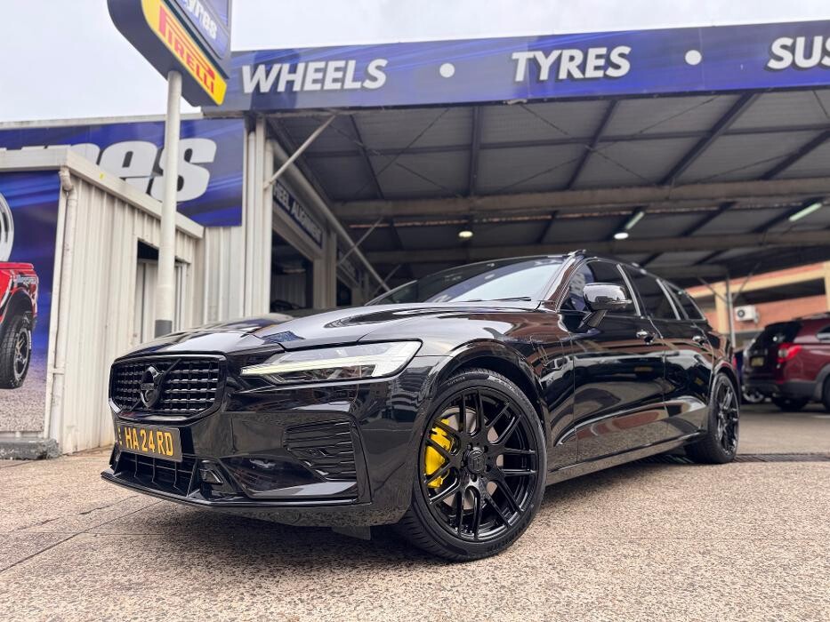 Images Ozzy Tyres Hurstville | Wheels, Tyres, 4X4 Wheels, Suspension ??
