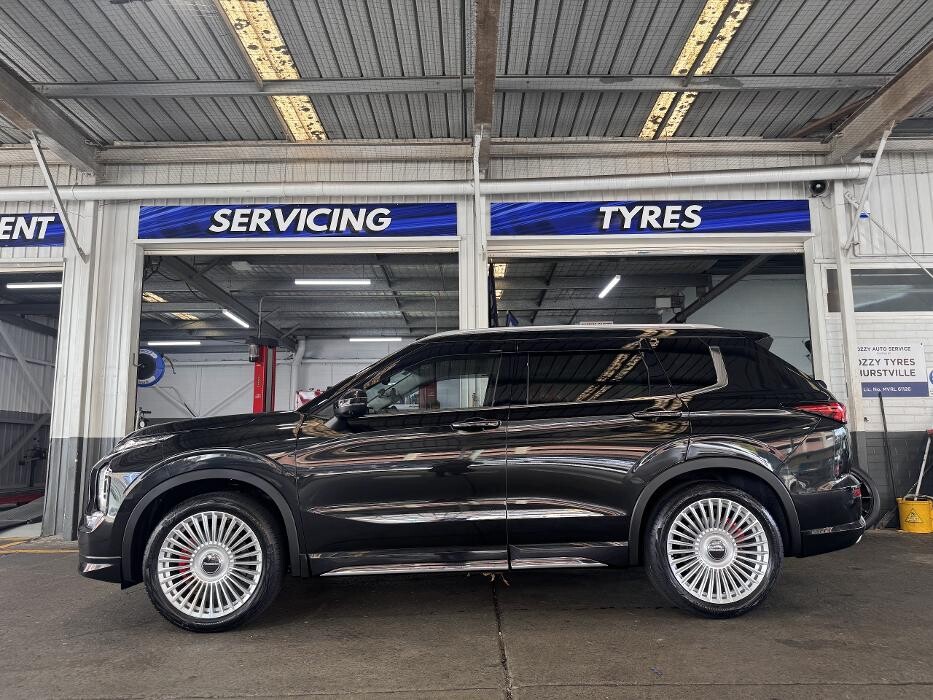 Images Ozzy Tyres Hurstville | Wheels, Tyres, 4X4 Wheels, Suspension ??