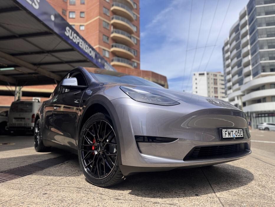 Images Ozzy Tyres Hurstville | Wheels, Tyres, 4X4 Wheels, Suspension ??