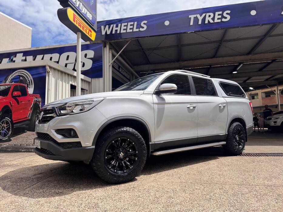 Images Ozzy Tyres Hurstville | Wheels, Tyres, 4X4 Wheels, Suspension ??
