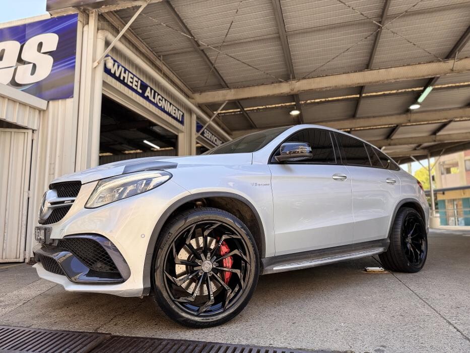 Images Ozzy Tyres Hurstville | Wheels, Tyres, 4X4 Wheels, Suspension ??