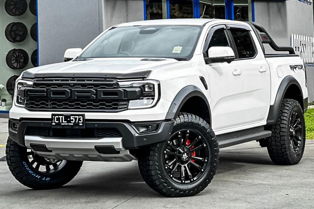 Images Ozzy Tyres Hurstville | Wheels, Tyres, 4X4 Wheels, Suspension ??