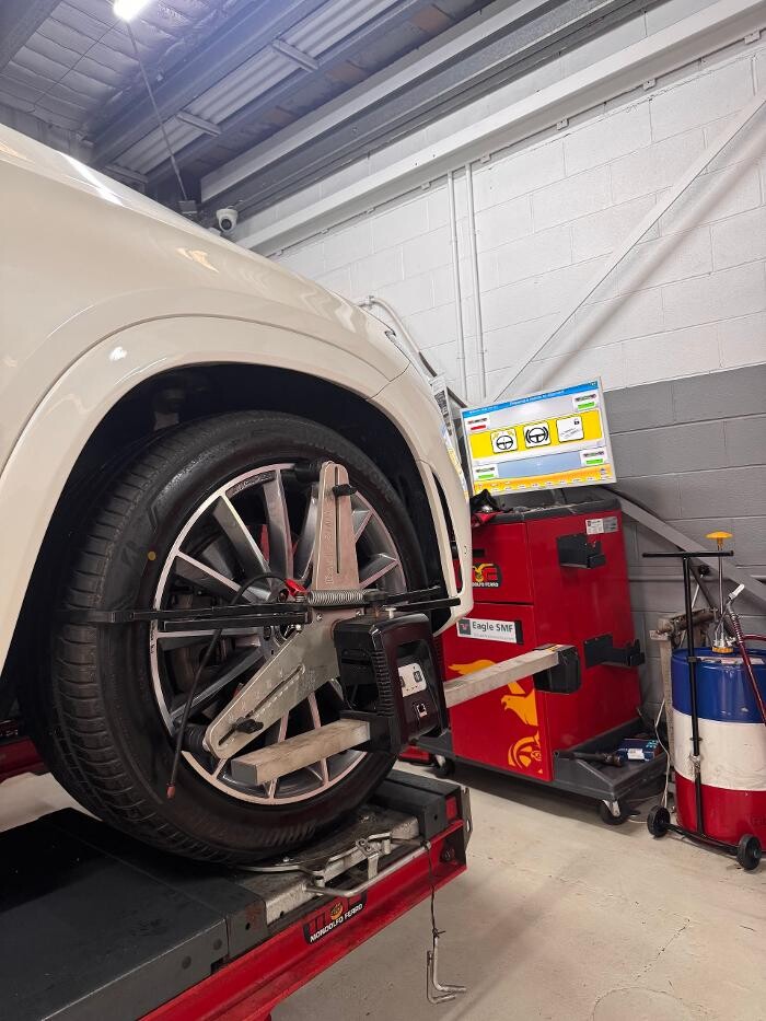 Images Ozzy Tyres Hurstville | Wheels, Tyres, 4X4 Wheels, Suspension ??
