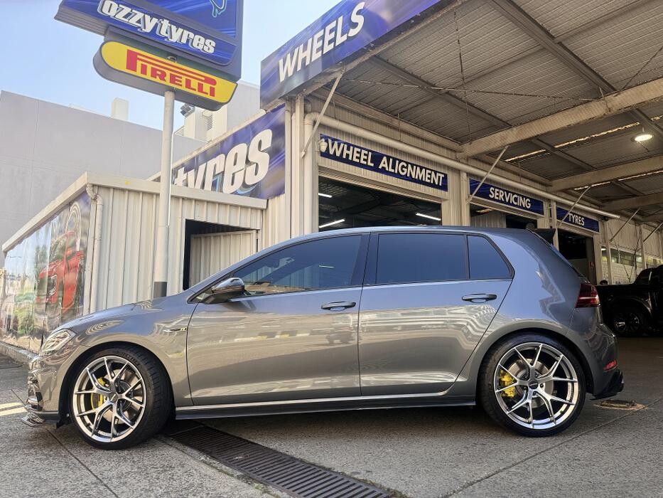Images Ozzy Tyres Hurstville | Wheels, Tyres, 4X4 Wheels, Suspension ??