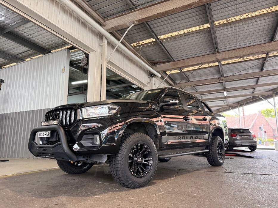 Images Ozzy Tyres Hurstville | Wheels, Tyres, 4X4 Wheels, Suspension ??