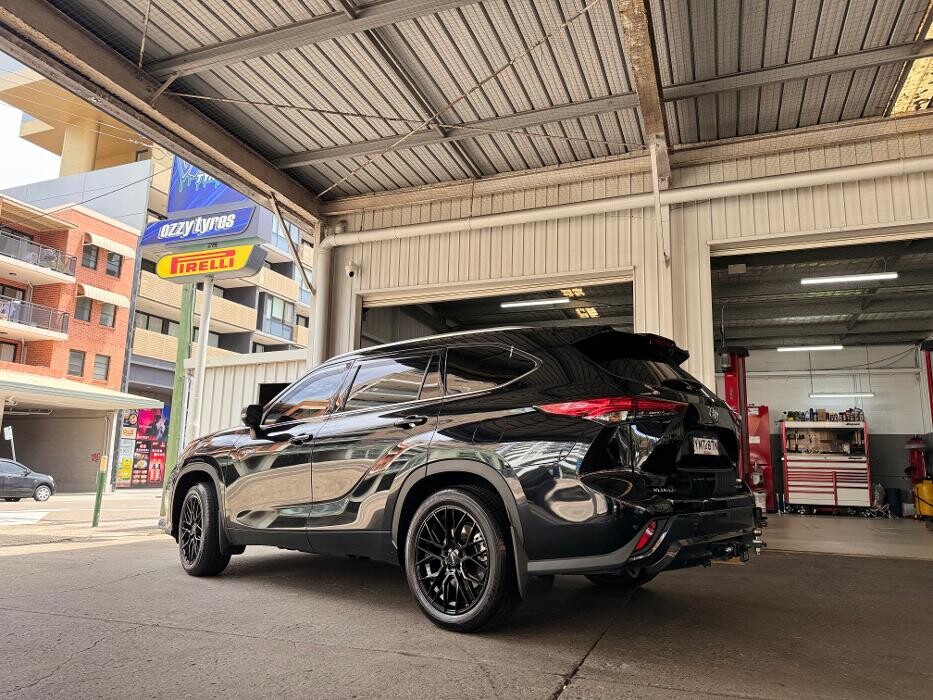 Images Ozzy Tyres Hurstville | Wheels, Tyres, 4X4 Wheels, Suspension ??