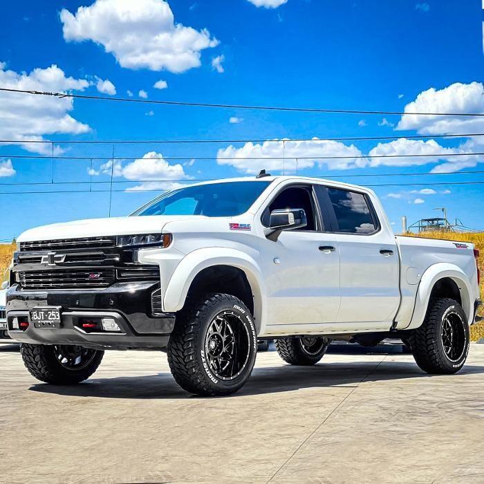Images Ozzy Tyres Hurstville | Wheels, Tyres, 4X4 Wheels, Suspension ??