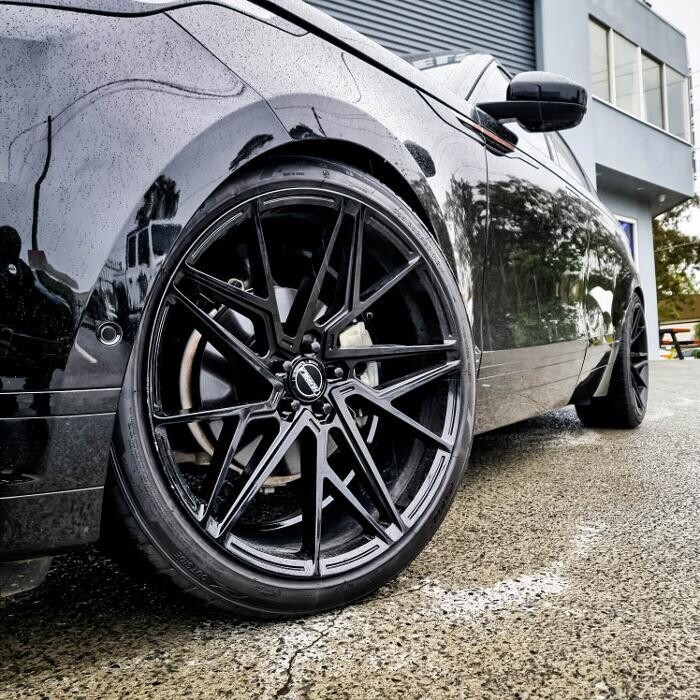 Images Ozzy Tyres Arundel | Wheels and Tyres Gold Coast | 4x4 rims | Surfers paradise Tyres |