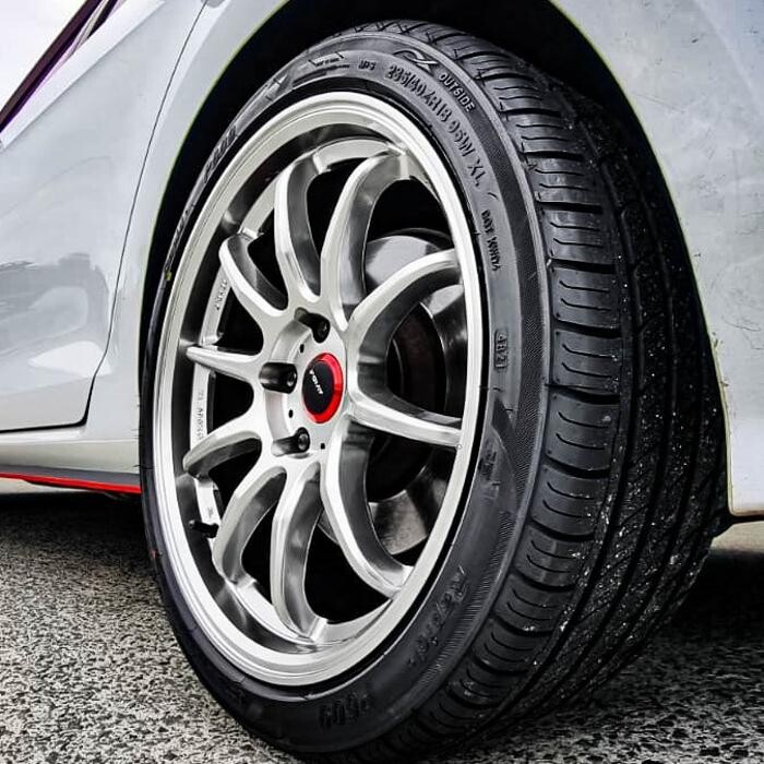 Images Ozzy Tyres Arundel | Wheels and Tyres Gold Coast | 4x4 rims | Surfers paradise Tyres |