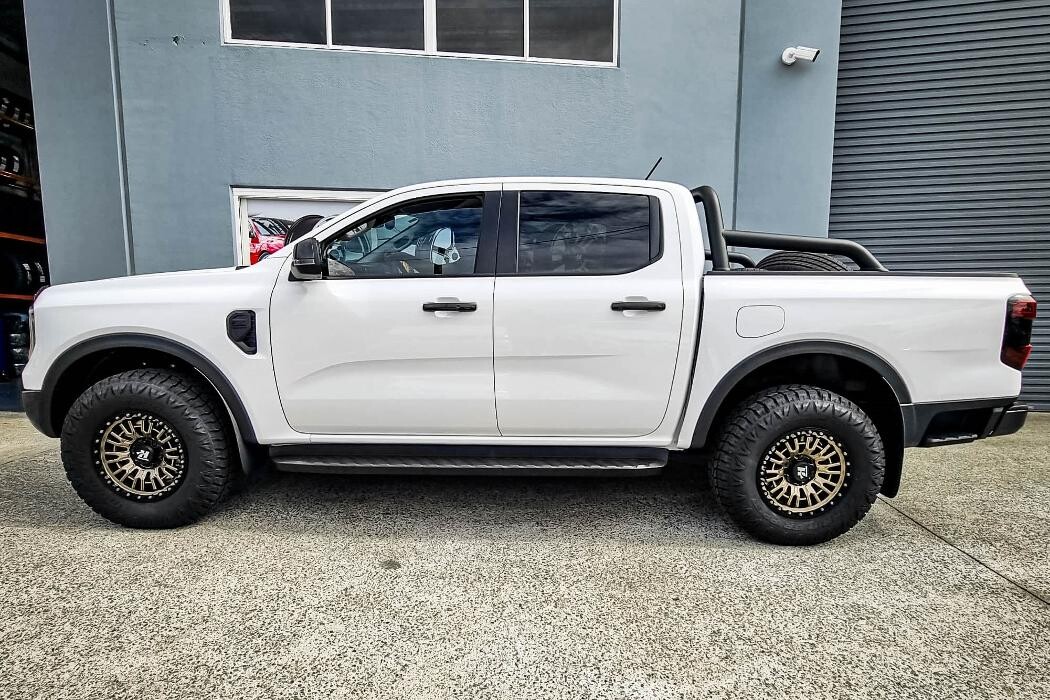 Images Ozzy Tyres Arundel | Wheels and Tyres Gold Coast | 4x4 rims | Surfers paradise Tyres |