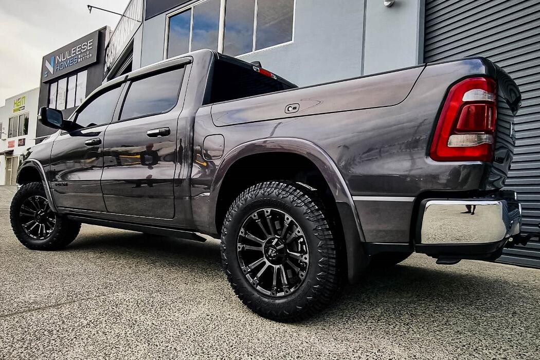 Images Ozzy Tyres Arundel | Wheels and Tyres Gold Coast | 4x4 rims | Surfers paradise Tyres |