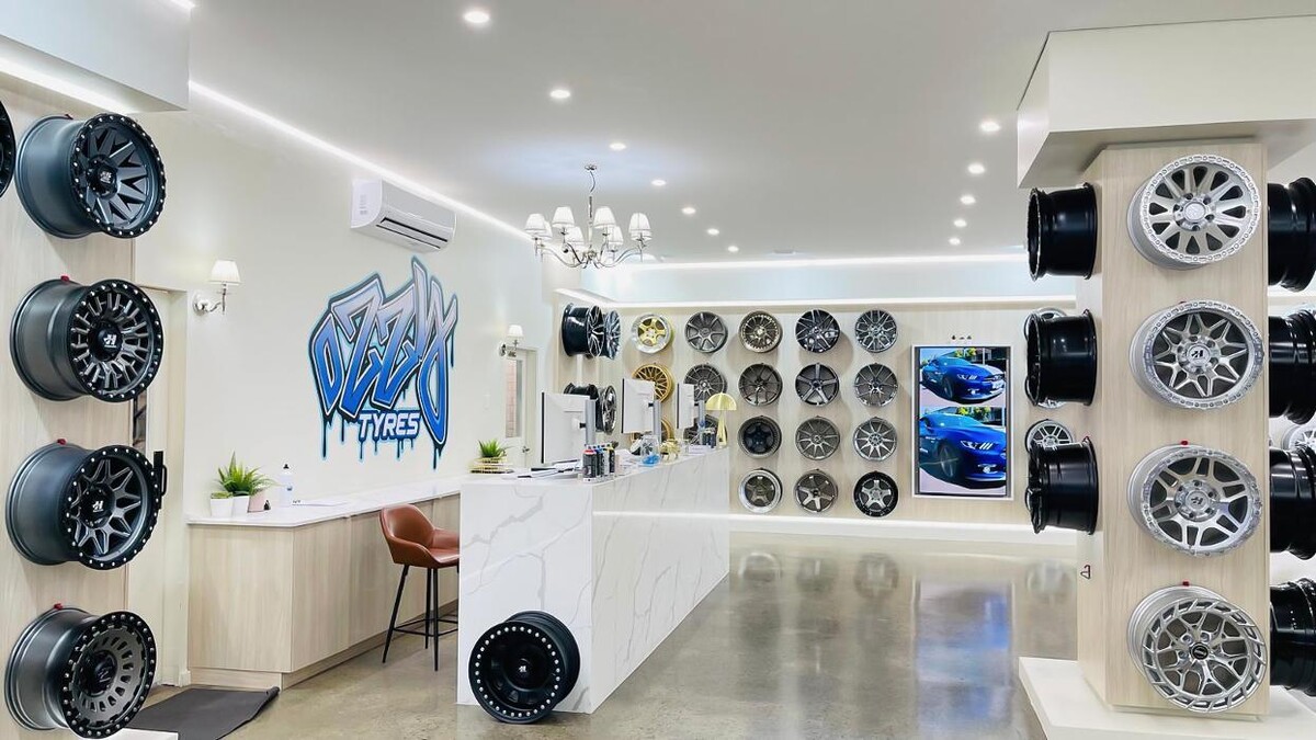 Images Ozzy Tyres Welshpool