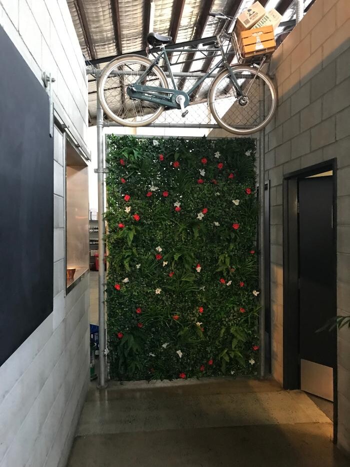 Images Artificial Plant Importers