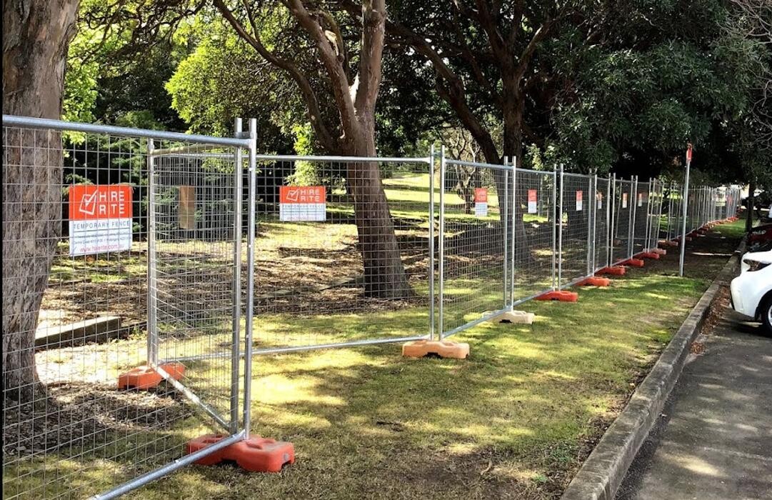 Images Hire Rite Temporary Fence Melbourne
