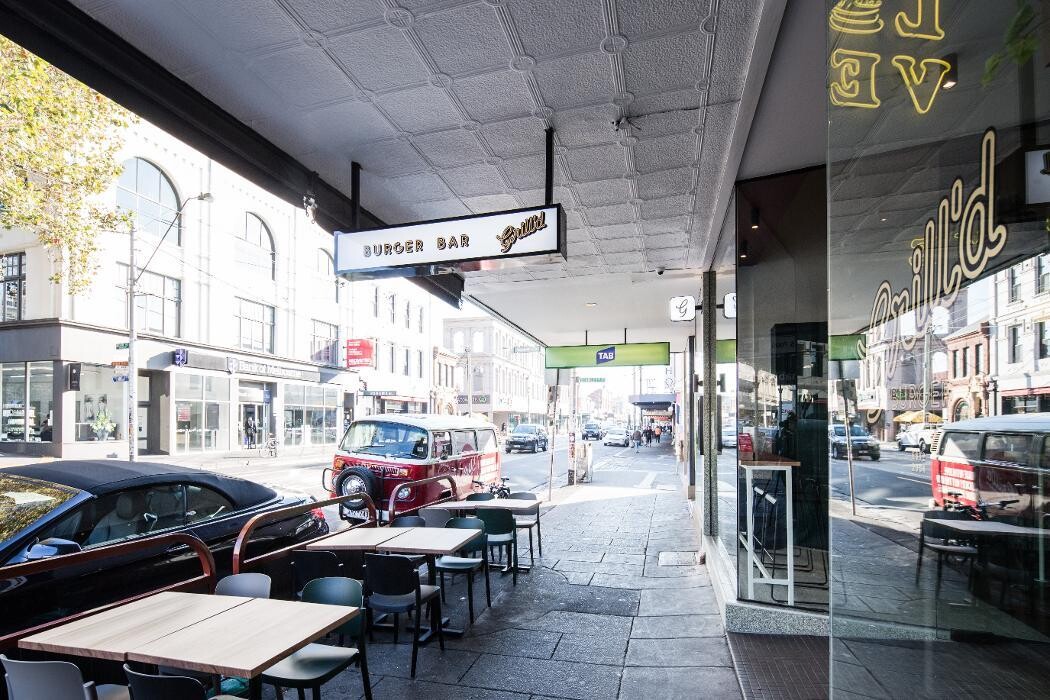 Images Grill'd Burgers - Collingwood