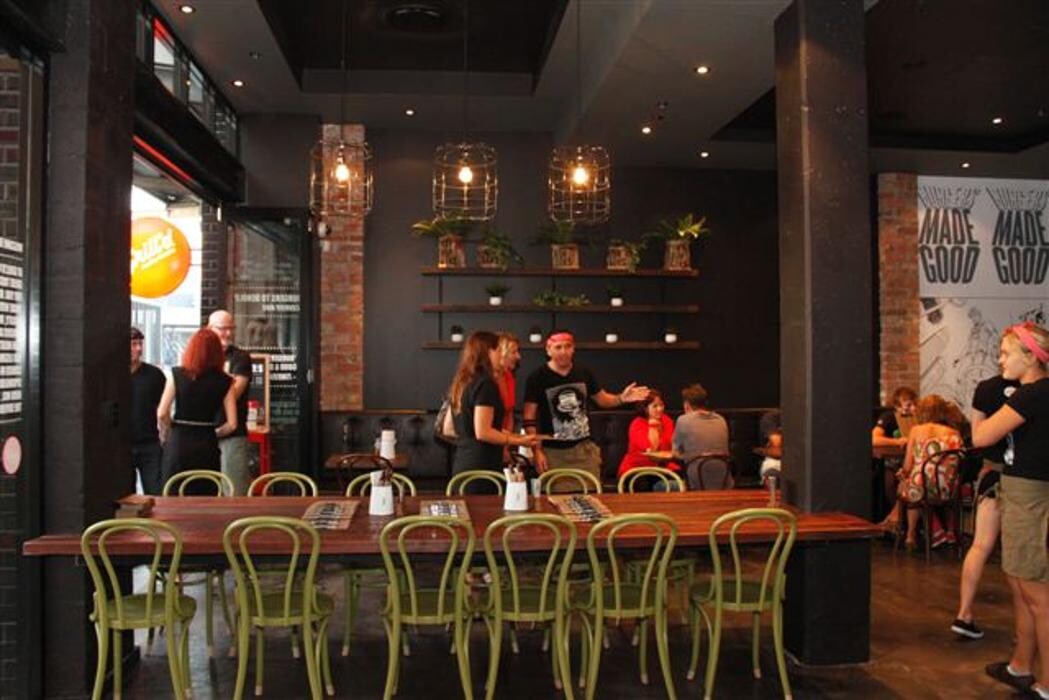 Images Grill'd Sunshine Plaza