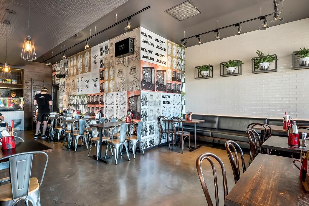 Images Grill'd Burgers - Harbour Town