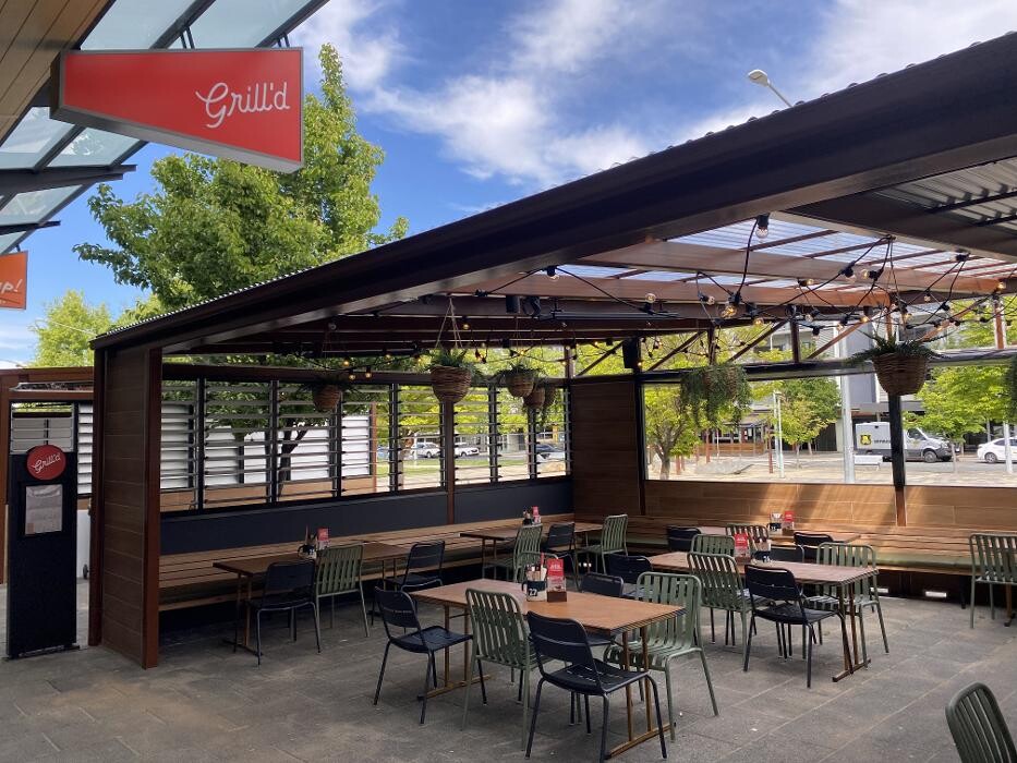 Images Grill'd Burgers - Gungahlin