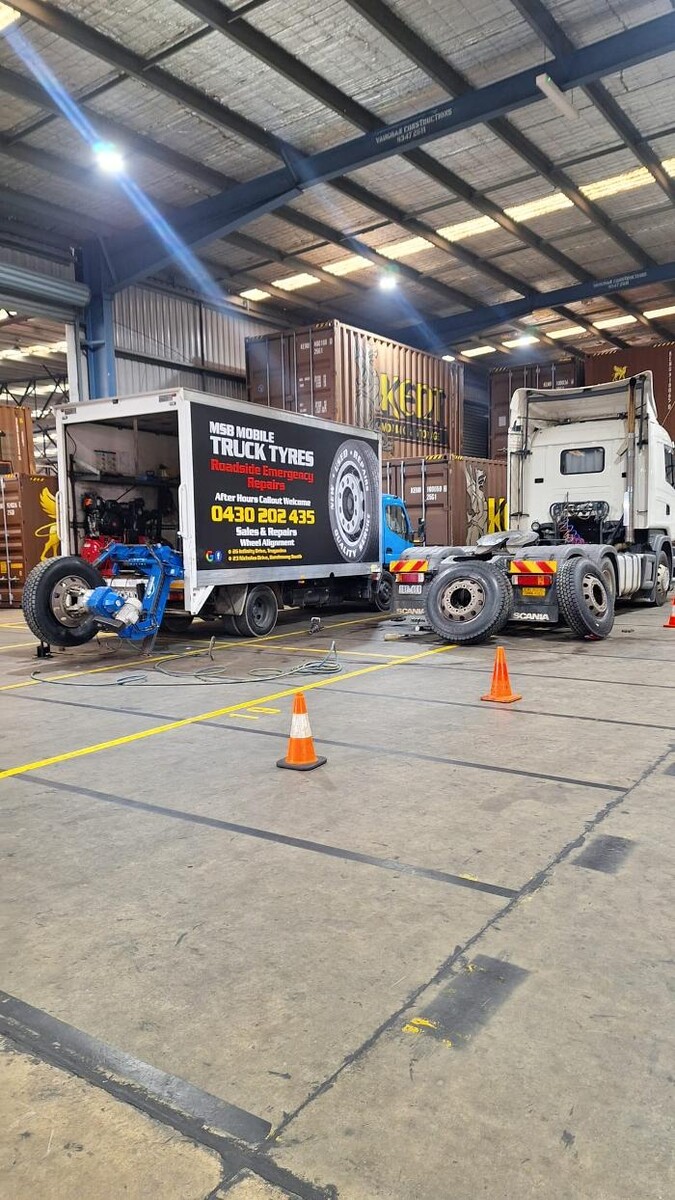 Images MSB Mobile Truck Tyres & Wheel Alignment Truganina