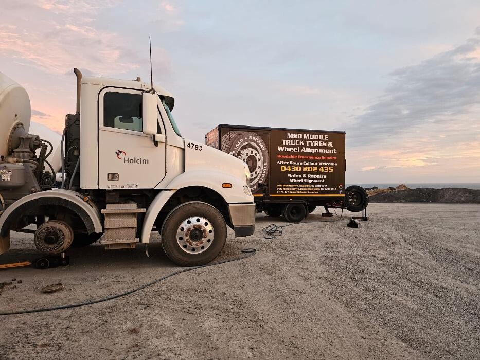 Images MSB Mobile Truck Tyres & Wheel Alignment Truganina