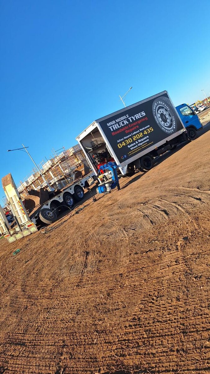 Images MSB Mobile Truck Tyres & Wheel Alignment Truganina