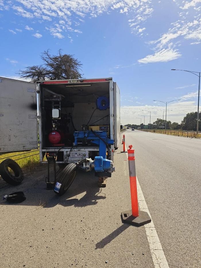 Images MSB Mobile Truck Tyres & Wheel Alignment Truganina