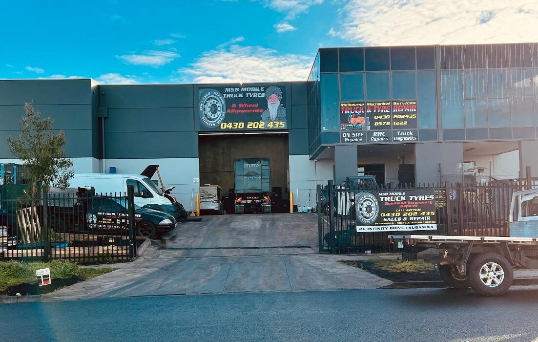 Images MSB Mobile Truck Tyres & Wheel Alignment Truganina