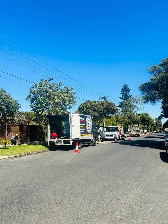 Images MSB Mobile Truck Tyres & Wheel Alignment Truganina