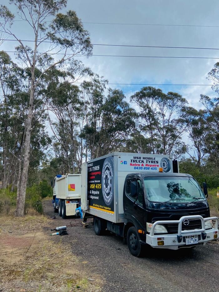 Images MSB Mobile Truck Tyres & Wheel Alignment Truganina