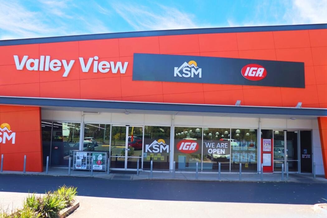 Images KSM & IGA Valley View