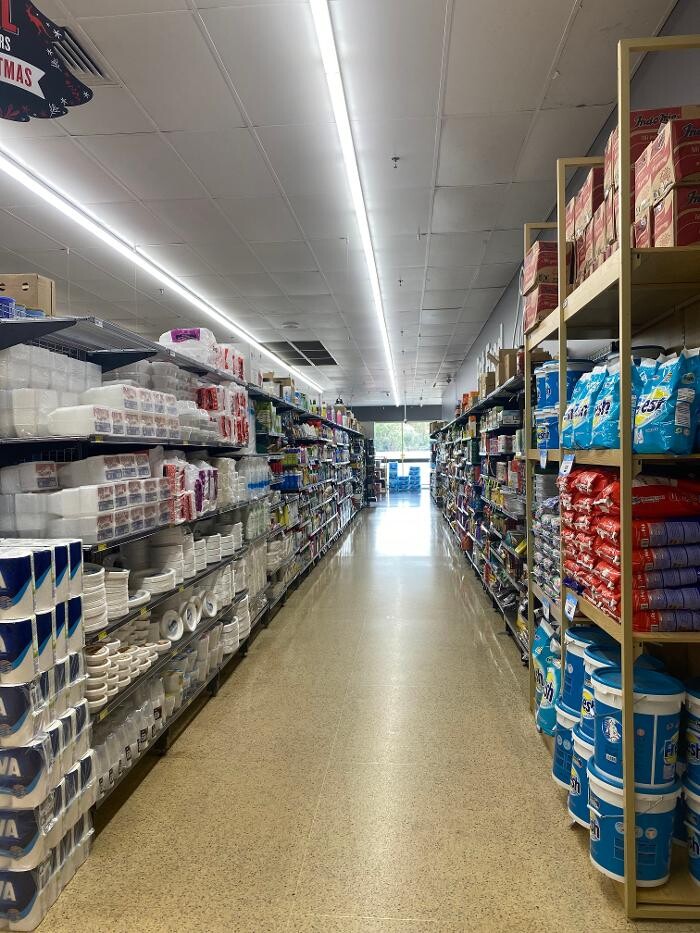 Images KSM & IGA Valley View